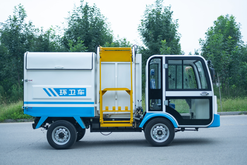 電(diàn)動四輪側挂桶車 (4).jpg 電(diàn)動四輪側挂桶車 (4).jpg