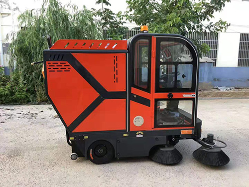 電(diàn)動工(gōng)廠掃地機(jī)在物(wù)業(yè)小(xiǎo)區的應用